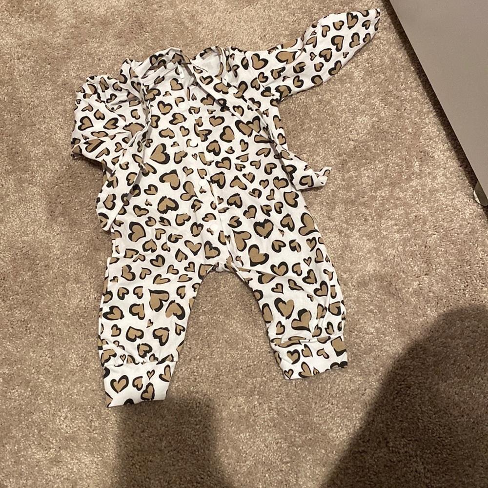 PatPat one piece with a headband size 3-6 months